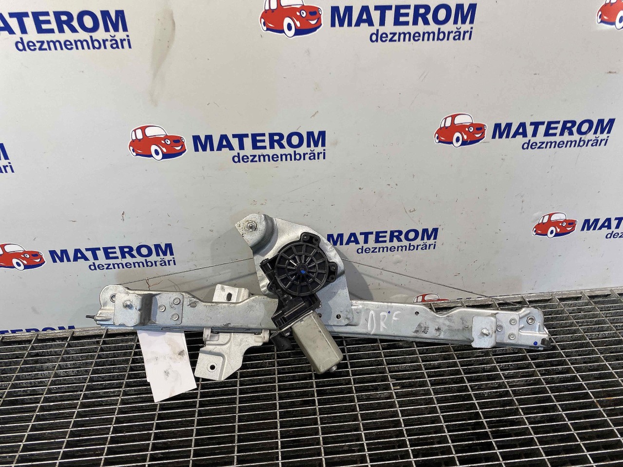 MACARA USA FATA DREAPTA DACIA DUSTER - - (2010 2013)
