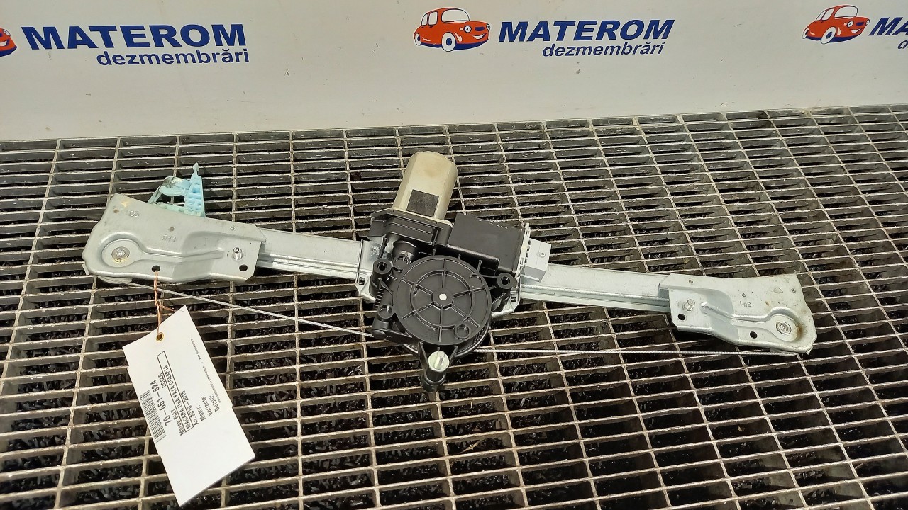 MACARA USA FATA DREAPTA FIAT DOBLO DOBLO - - (2010 2015)