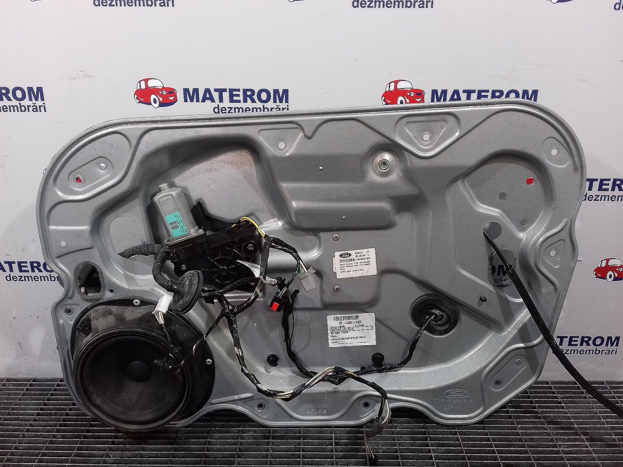 MACARA USA FATA DREAPTA FORD C-MAX - - (2007 2010)