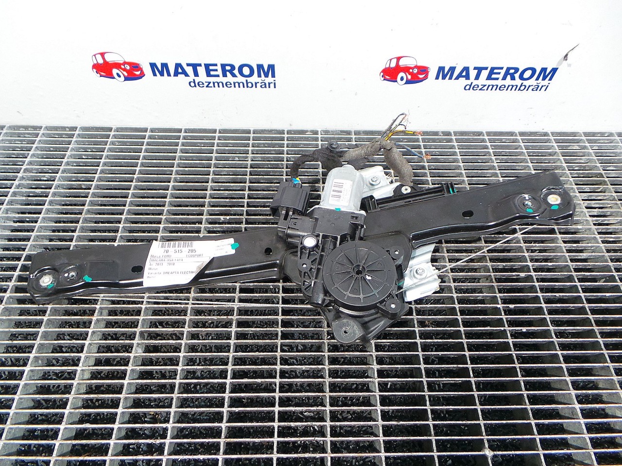 MACARA USA FATA DREAPTA FORD ECOSPORT - 
