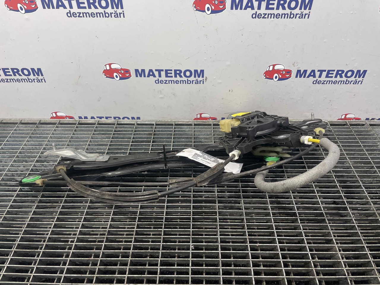 MACARA USA FATA DREAPTA FORD MONDEO MONDEO - - (2014 2019)