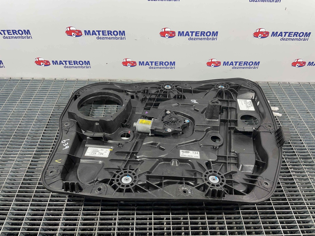 MACARA USA FATA DREAPTA HYUNDAI SANTA FE SANTA FE - - (2012 2016)