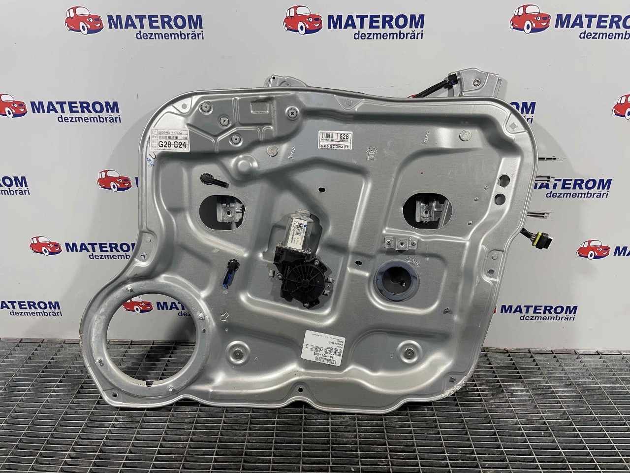 MACARA USA FATA DREAPTA HYUNDAI SANTA FE SANTA FE - - (2006 2012)