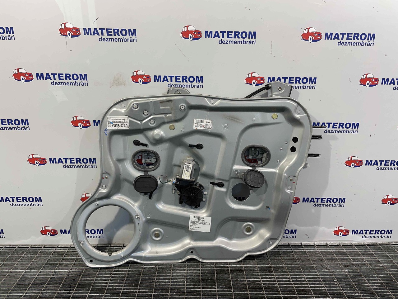 MACARA USA FATA DREAPTA HYUNDAI SANTA FE SANTA FE - - (2006 2012)