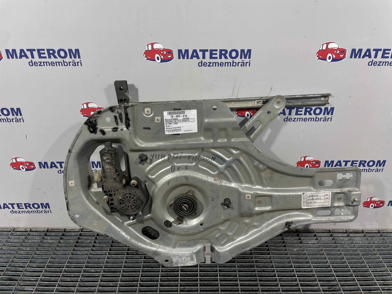 MACARA USA FATA DREAPTA HYUNDAI TUCSON TUCSON - - (2004 2009)