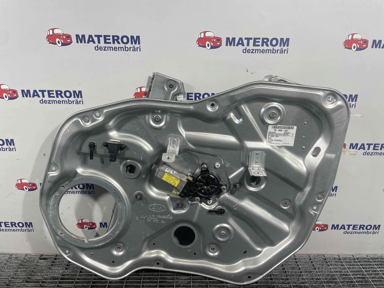 MACARA USA FATA DREAPTA KIA SORENTO - - (2009 2012)