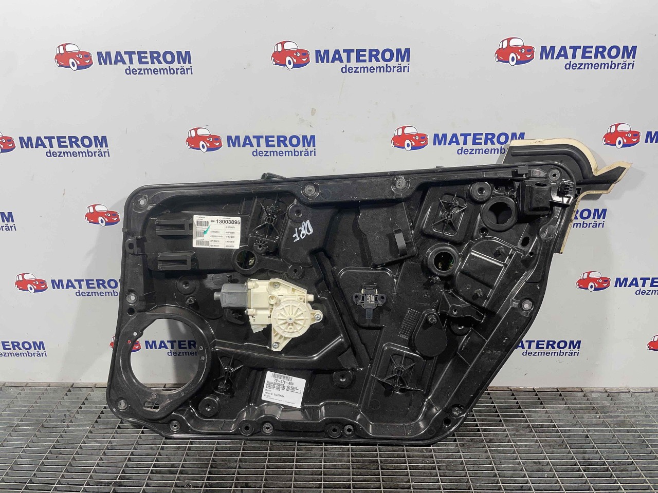 MACARA USA FATA DREAPTA MERCEDES A-CLASS - - (2012 2018)