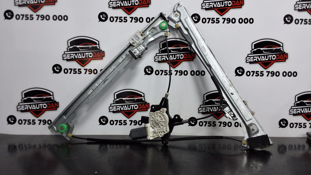 Macara usa fata dreapta Mercedes-Benz Vito (2009->) [w639] 2.2 Motorina 2013, CU MOTORAS / A6397200546
