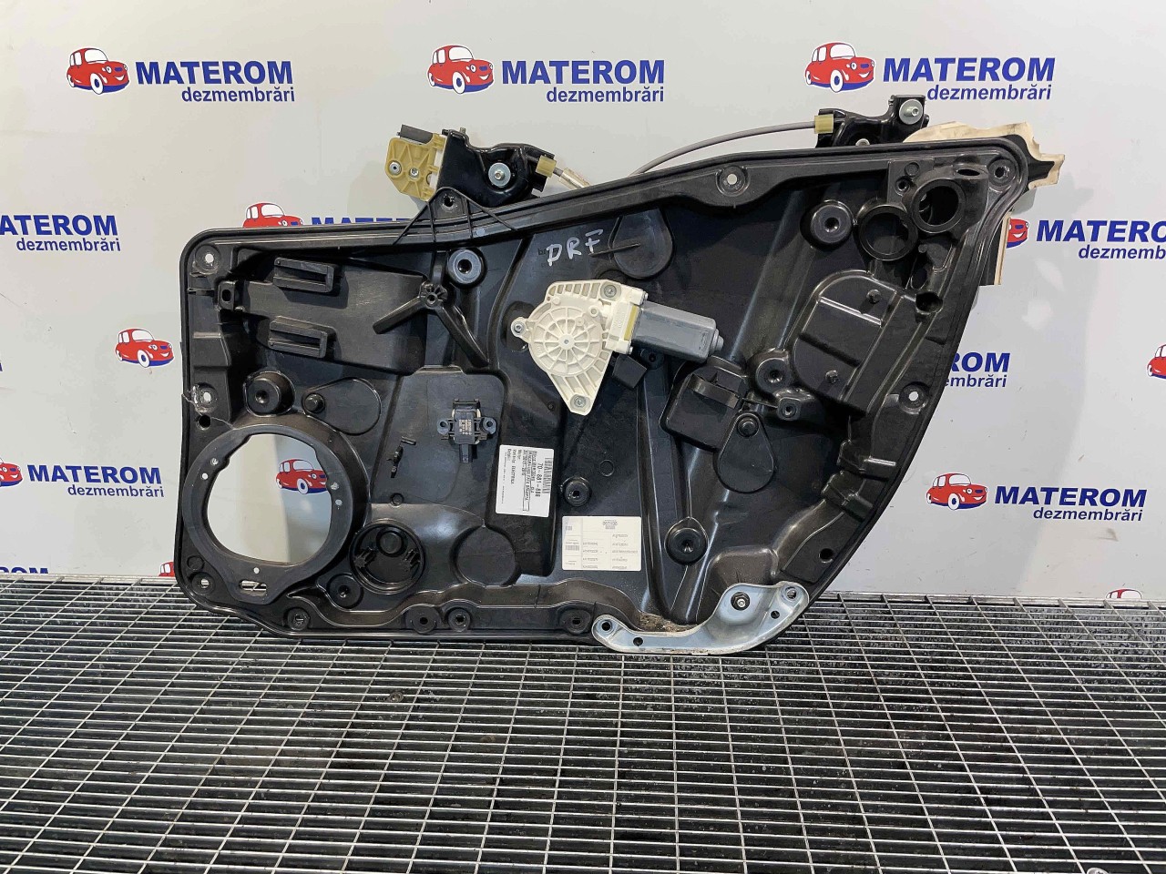 MACARA USA FATA DREAPTA MERCEDES CLA - - (2013 2019)