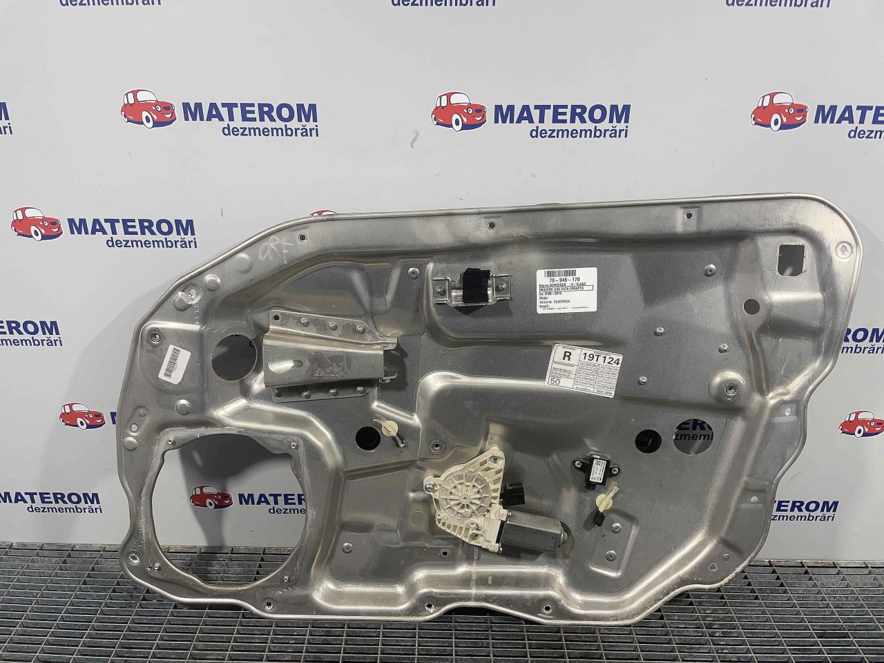 MACARA USA FATA DREAPTA MERCEDES S-CLASS - - (2006 2013)