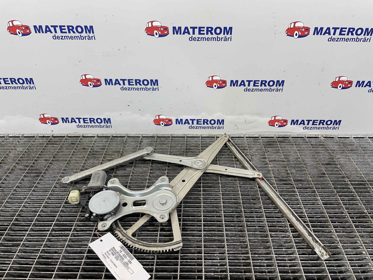MACARA USA FATA DREAPTA MITSUBISHI L200 L200 - - (2006 2010)
