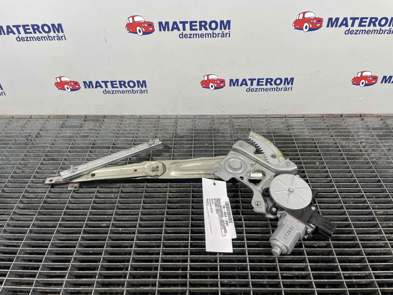 MACARA USA FATA DREAPTA MITSUBISHI OUTLANDER OUTLANDER - - (2006 2012)