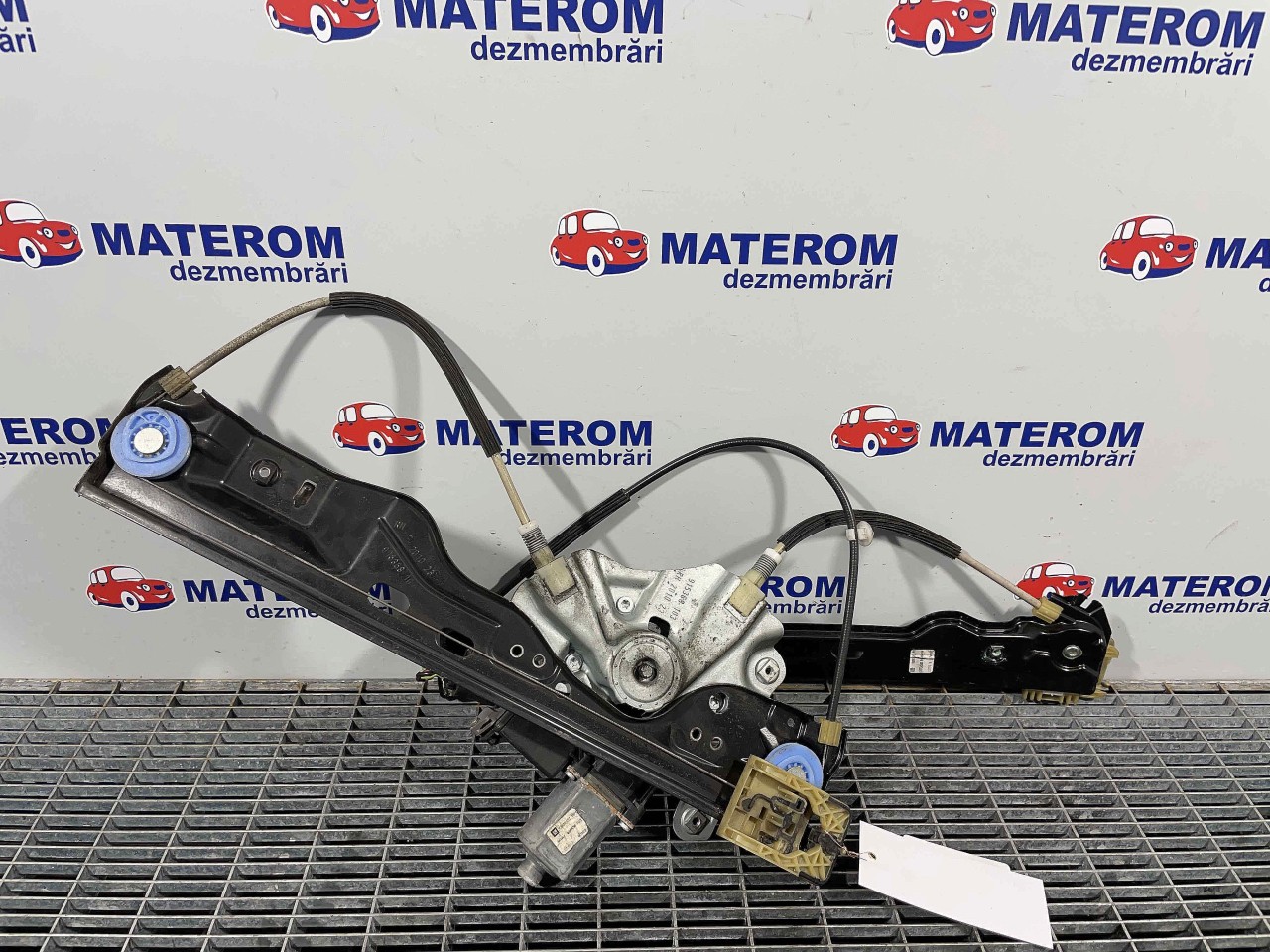MACARA USA FATA DREAPTA OPEL ASTRA J ASTRA J - - (2009 2012)
