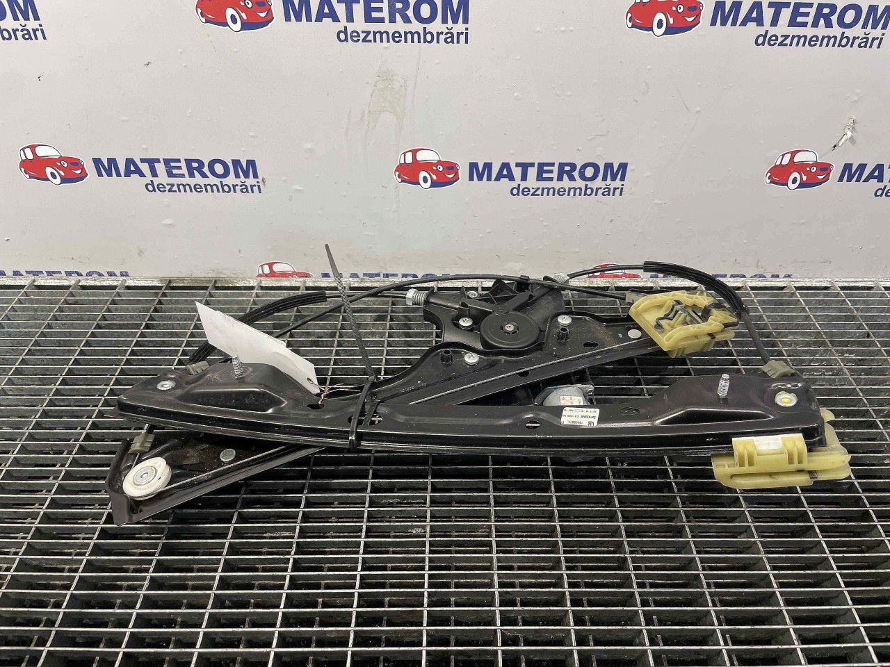 MACARA USA FATA DREAPTA OPEL ASTRA K - -
