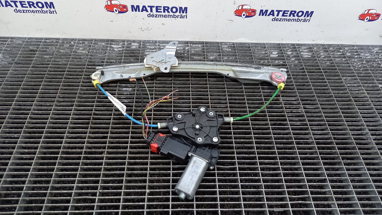 MACARA USA FATA DREAPTA OPEL CORSA D CORSA D - - (2006 2011)
