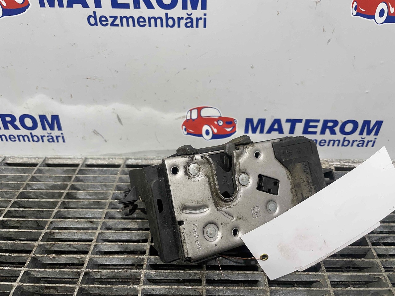 MACARA USA FATA DREAPTA OPEL VECTRA C - - (2002 2005)