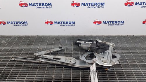 MACARA USA FATA DREAPTA RENAULT MEGANE - - (2012 2016)