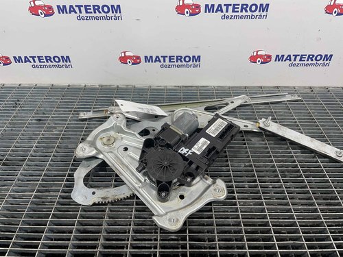 MACARA USA FATA DREAPTA RENAULT MEGANE MEGANE - - (2012 2016)