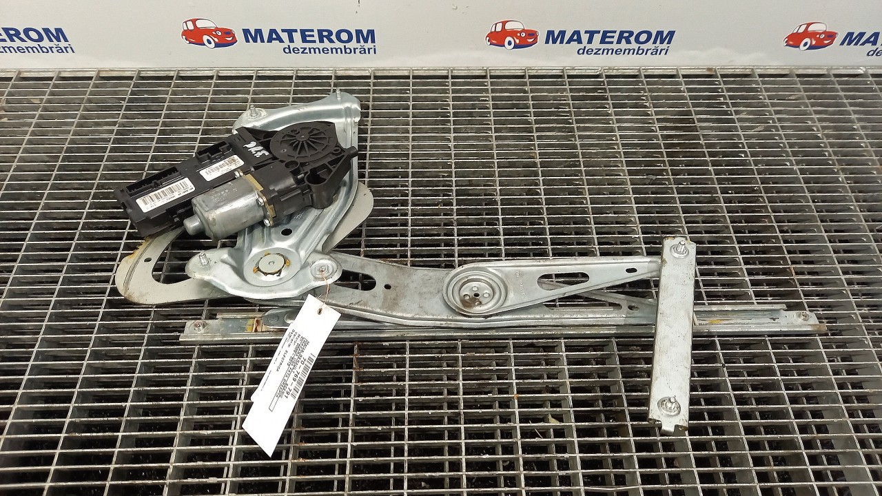 MACARA USA FATA DREAPTA RENAULT SCENIC SCENIC - - (2009 2013)