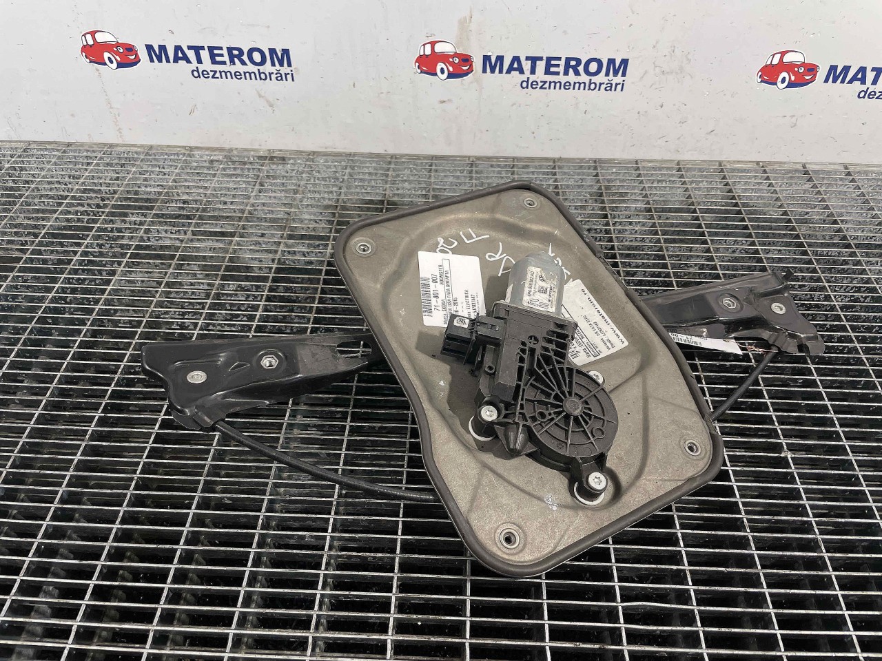 MACARA USA FATA DREAPTA SKODA ROOMSTER ROOMSTER - - (2010 2015)