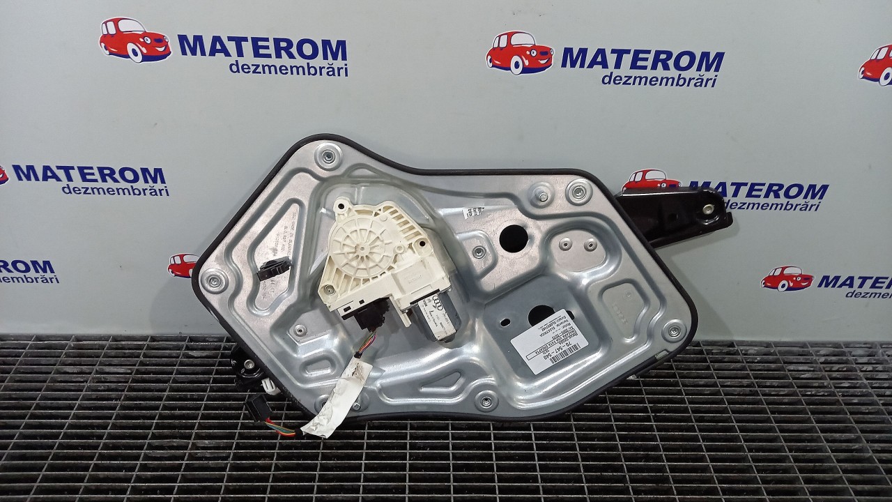 MACARA USA FATA DREAPTA SKODA YETI - - (
