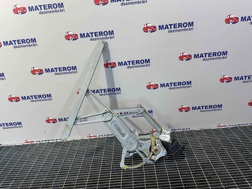 MACARA USA FATA DREAPTA TOYOTA AVENSIS - - (2008 2012)