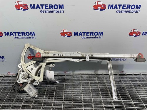 MACARA USA FATA DREAPTA TOYOTA RAV4 RAV4 - - (2000 2005)