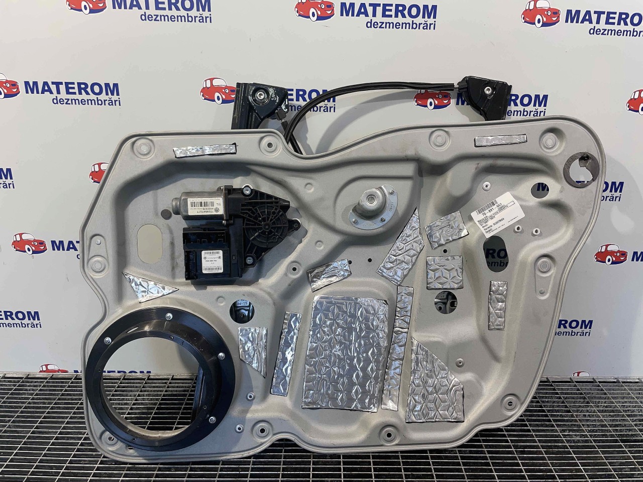 MACARA USA FATA DREAPTA VW CADDY CADDY - - (2010 2015)