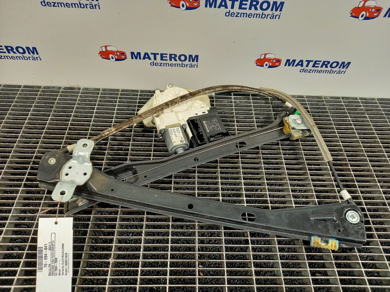 MACARA USA FATA DREAPTA VW GOLF V - - (2004 2008)