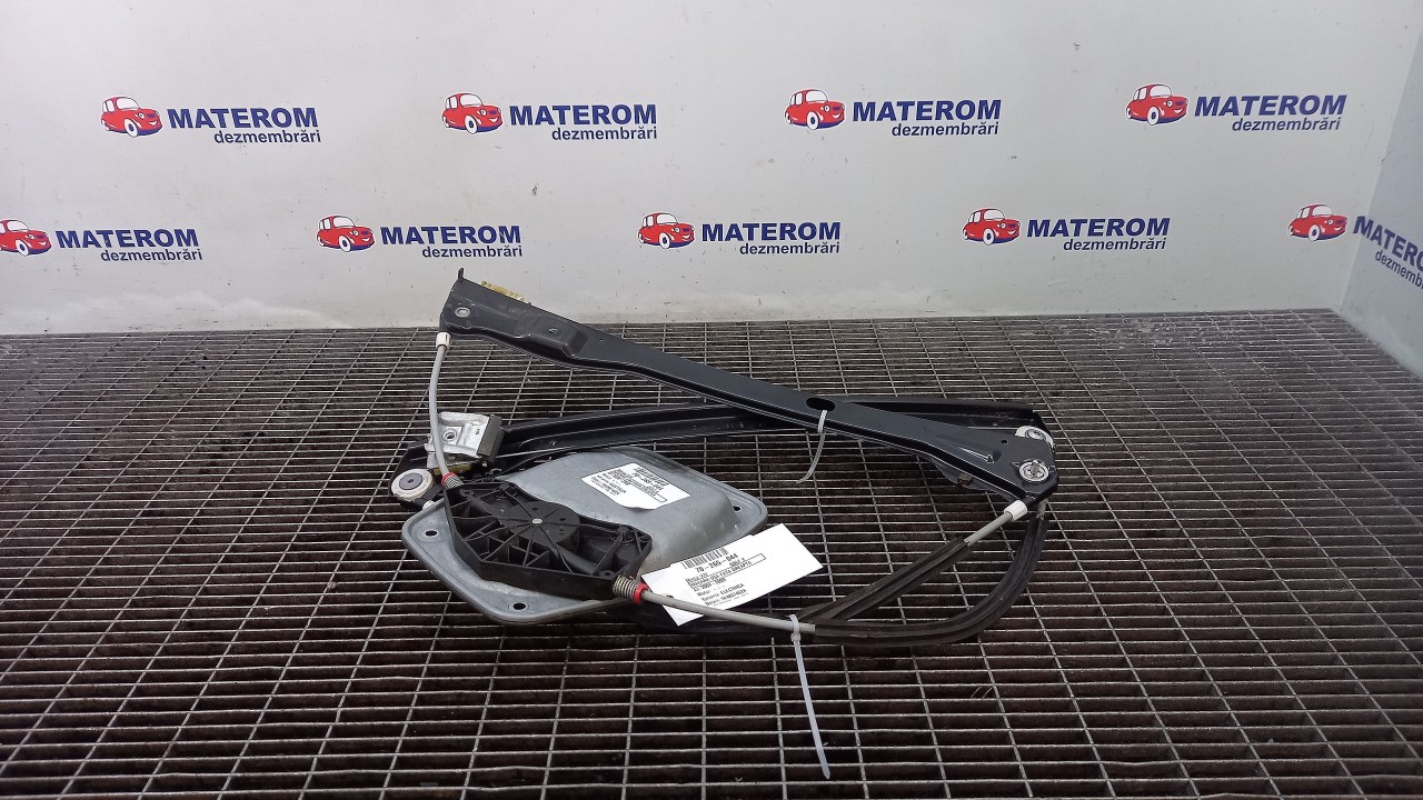 MACARA USA FATA DREAPTA VW GOLF V - - (2004 2008)