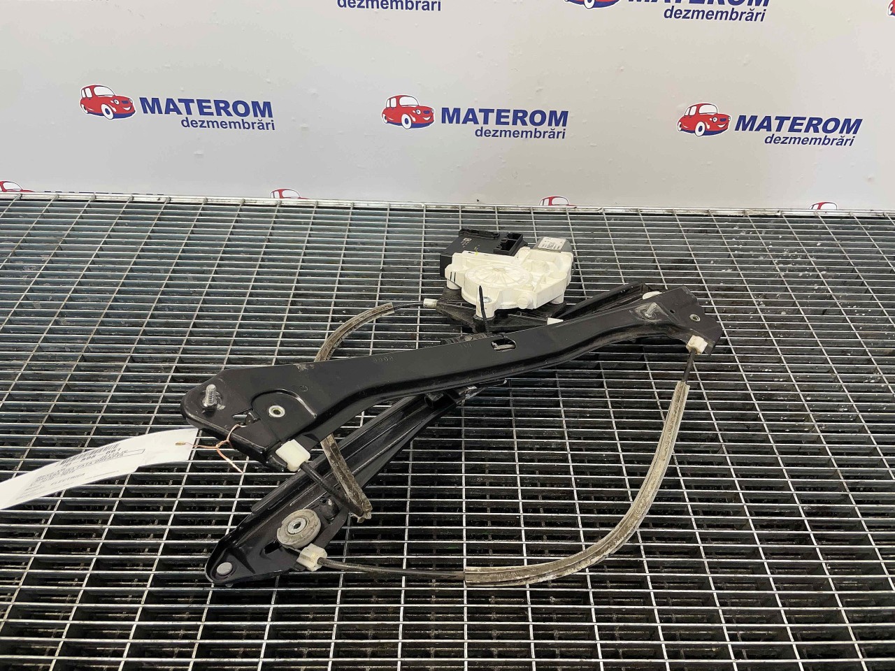 MACARA USA FATA DREAPTA VW JETTA IV - - (2010 2019)
