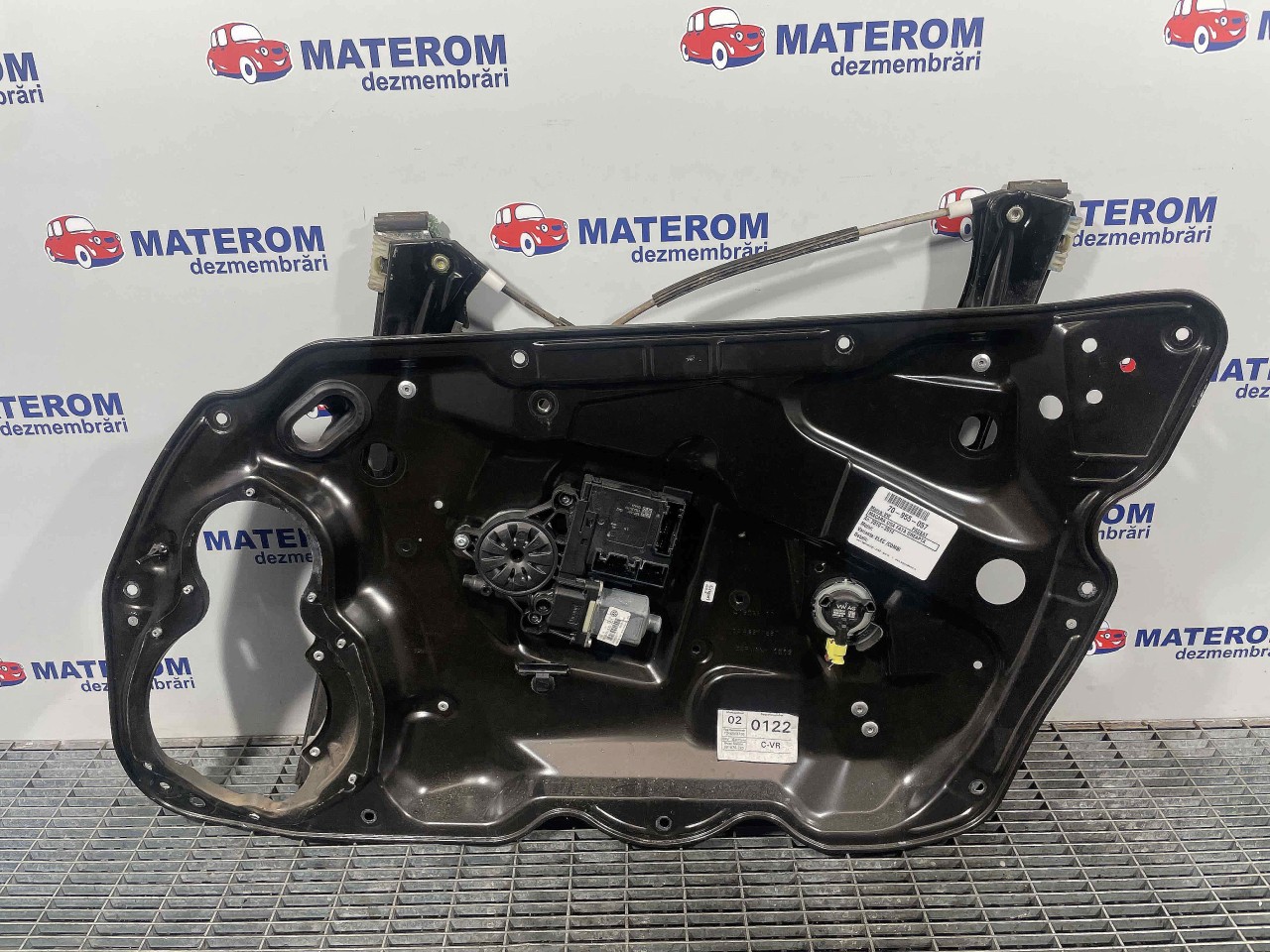 MACARA USA FATA DREAPTA VW PASSAT - - (2010 2014)