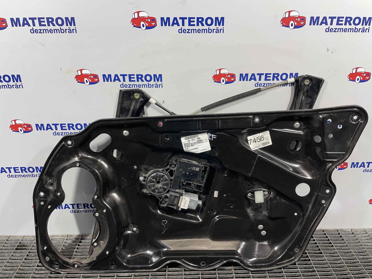 MACARA USA FATA DREAPTA VW PASSAT - - (2010 2014)