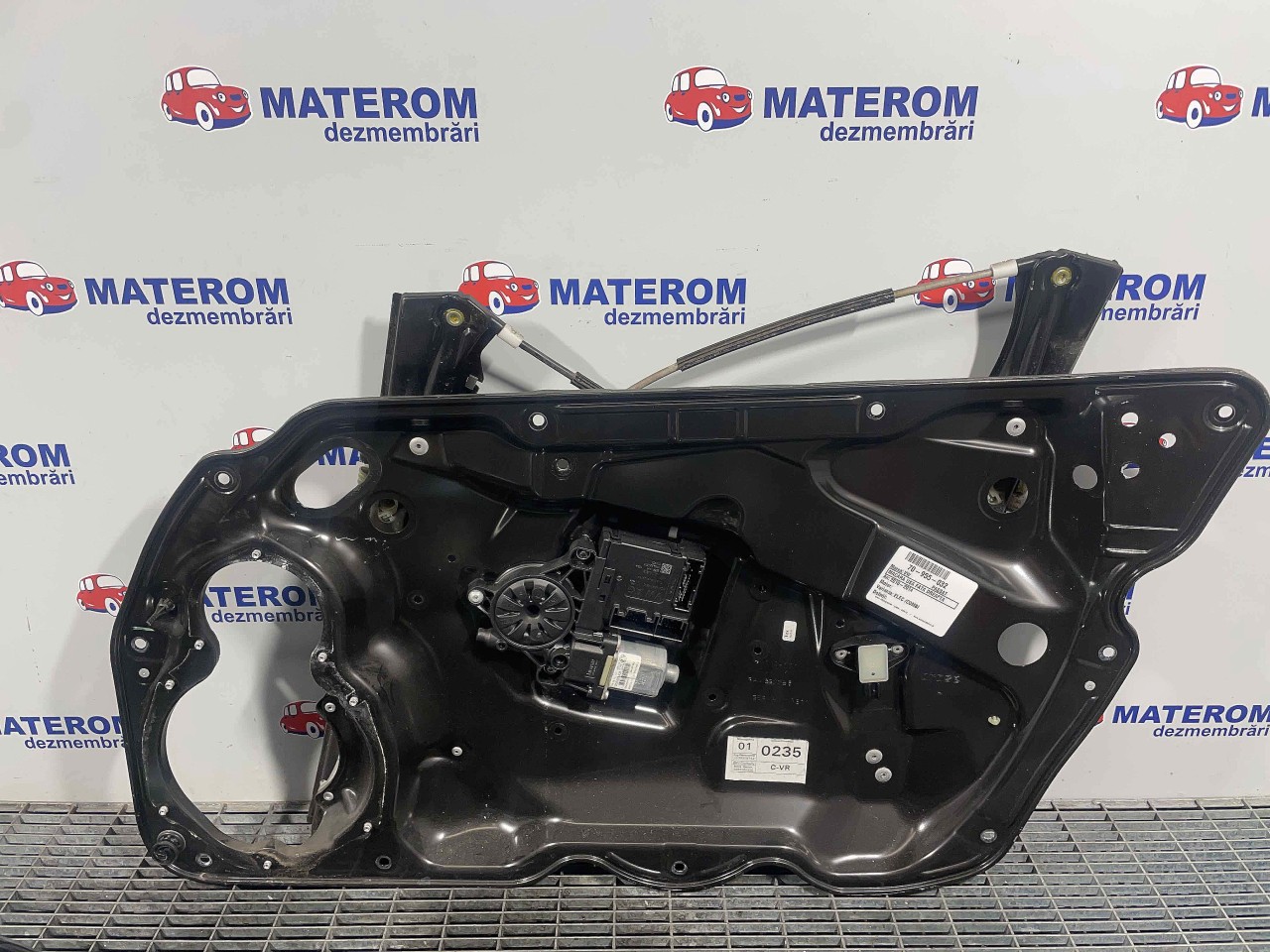 MACARA USA FATA DREAPTA VW PASSAT - - (2010 2014)
