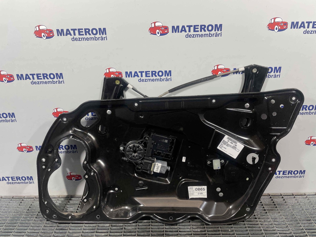 MACARA USA FATA DREAPTA VW PASSAT - - (2010 2014)