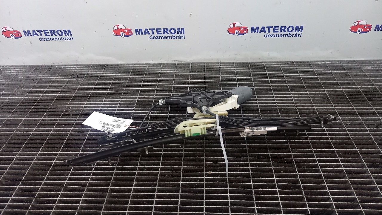 MACARA USA FATA DREAPTA VW PASSAT - - (2014 2019)