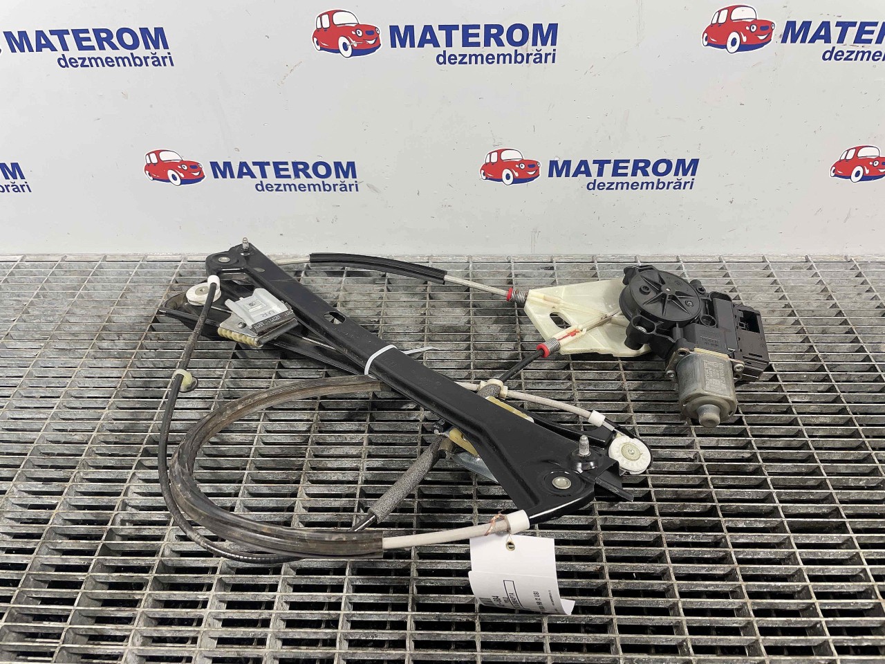 MACARA USA FATA DREAPTA VW POLO - - (2009 2014)