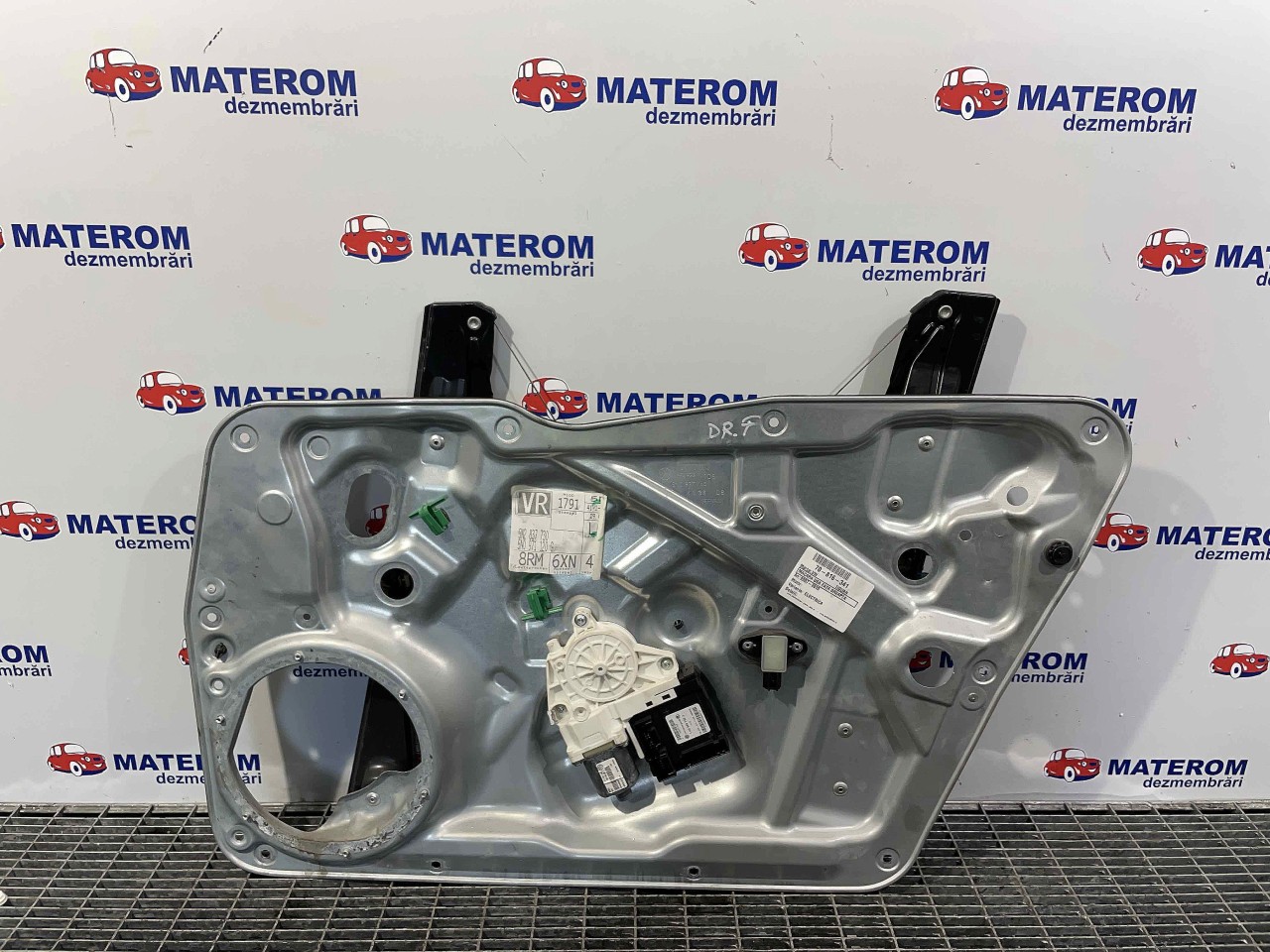 MACARA USA FATA DREAPTA VW TIGUAN TIGUAN - - (2007 2010)