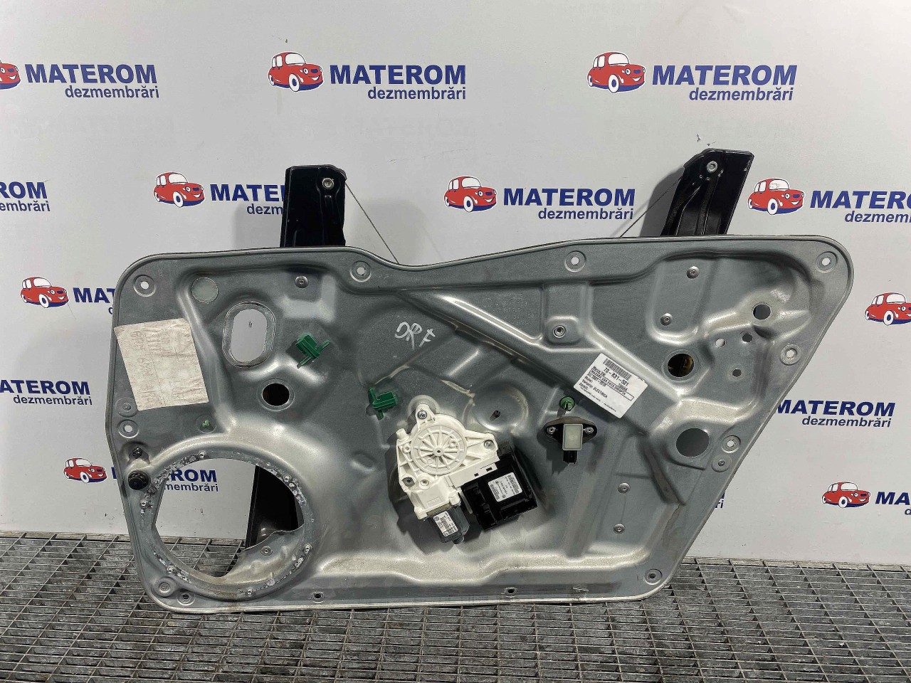 MACARA USA FATA DREAPTA VW TIGUAN TIGUAN - - (2007 2010)
