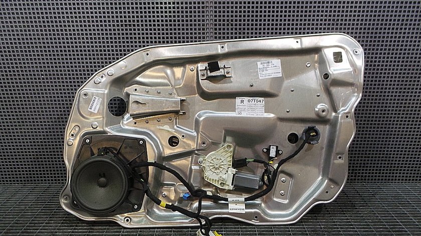 MACARA USA FATA MERCEDES-BENZ S-CLASS Coupe (C216) CL 65 AMG (216.379) benzina (2006 - 05-2013-12)