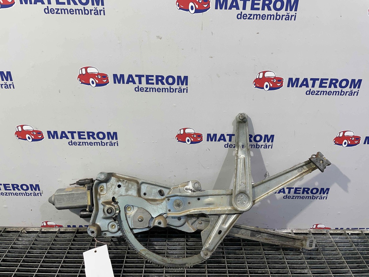 MACARA USA FATA STANGA BMW SERIA 3 E 36 SERIA 3 E 36 - - (1990 1998)