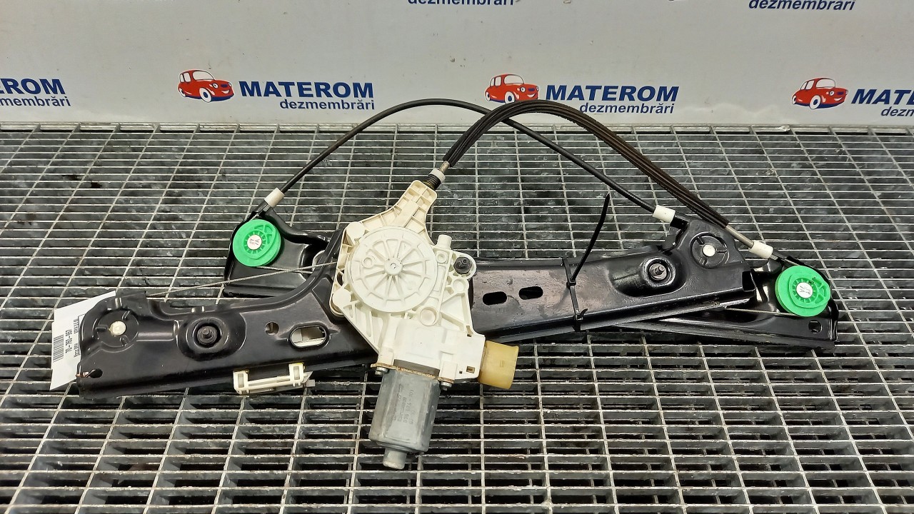 MACARA USA FATA STANGA BMW SERIA 3 E 90 - - (2004 2007)