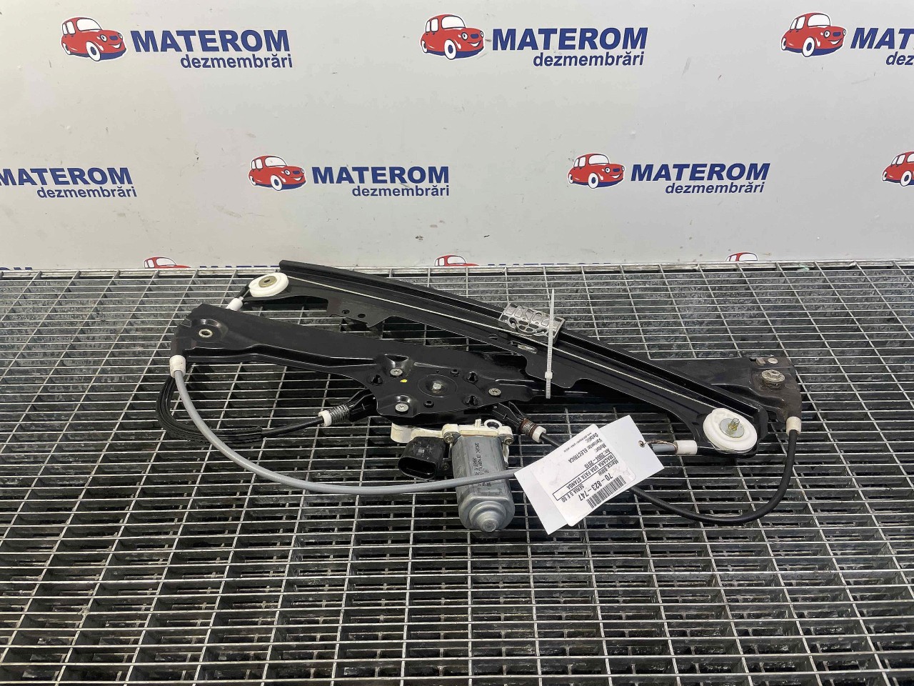 MACARA USA FATA STANGA BMW SERIA 5 E 60 - - (2004 2010)