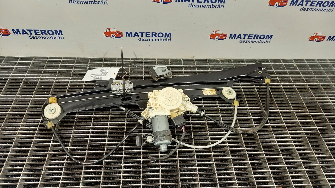 MACARA USA FATA STANGA BMW SERIA 5 E 60 - - (2007 2010)