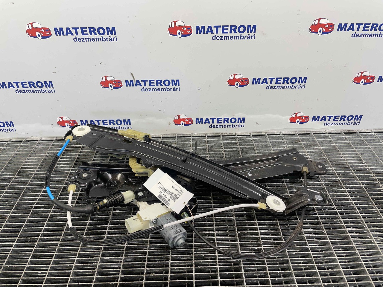MACARA USA FATA STANGA BMW SERIA 5 F 11 - - (2010 2014)