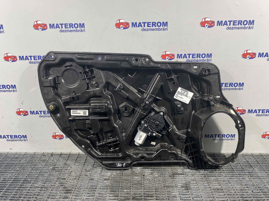 MACARA USA FATA STANGA CHRYSLER 300C - - (2011 2014)