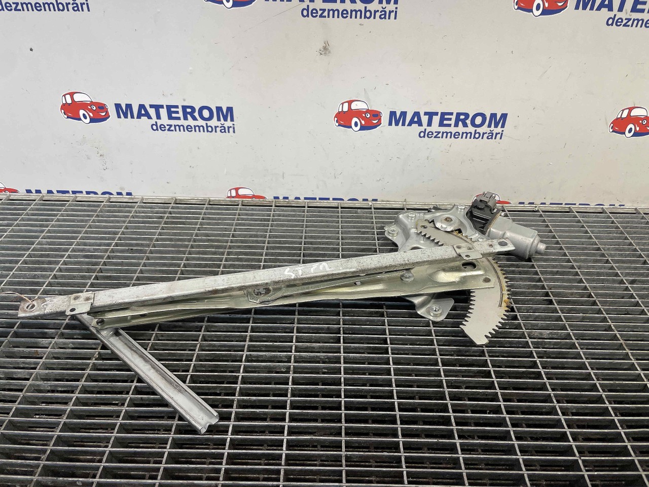 MACARA USA FATA STANGA CITROEN C-CROSSER