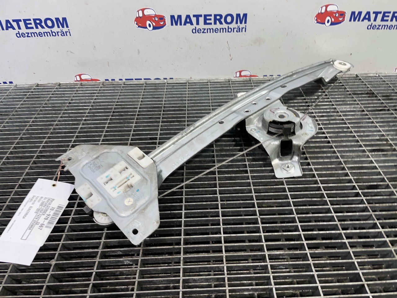 MACARA USA FATA STANGA CITROEN C3 - - (2