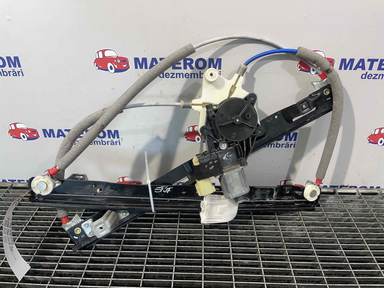 MACARA USA FATA STANGA FORD B-MAX B-MAX - - (2012 2017)