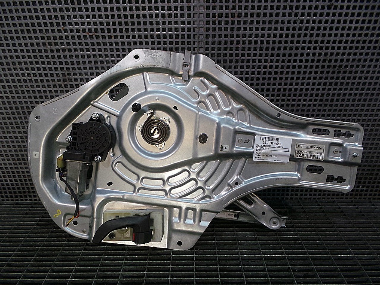 MACARA USA FATA STANGA HYUNDAI TUCSON - - (2004 2009)